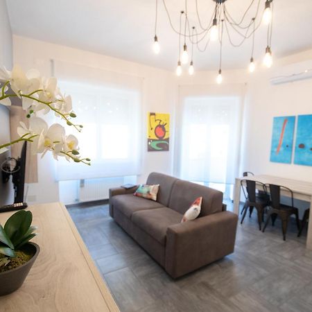 Casa Vacanze Family House Posizione Centralissima Чивитавеккья Экстерьер фото